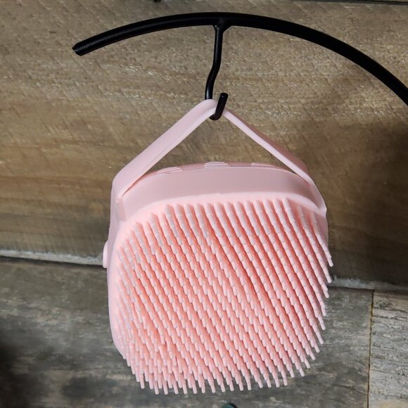 Silicone Face Exfoliating Brush - Soap Dispenser. - Picture 11 of 12